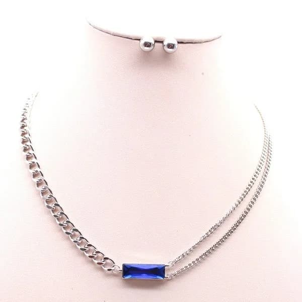 MULTI CHAIN STONE PENDANT NECKLACE